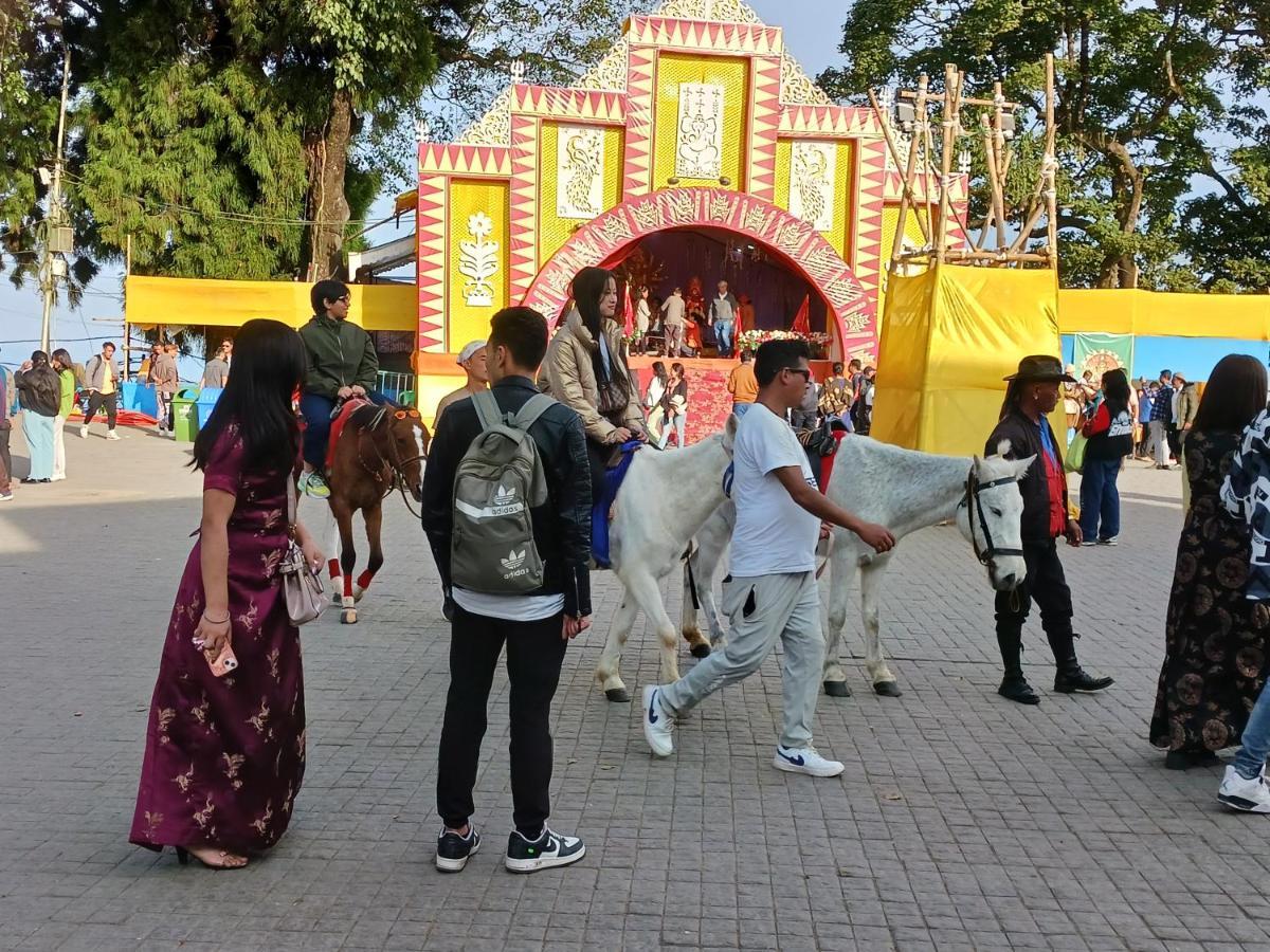 Azalea Holidays On Mall Darjeeling  Exterior foto
