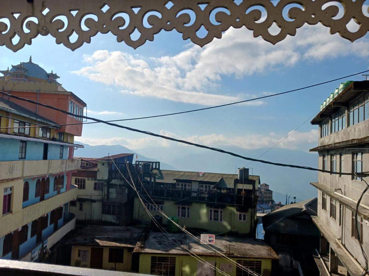 Azalea Holidays On Mall Darjeeling  Exterior foto
